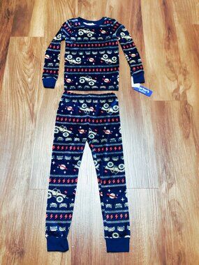 Boy's Size 6 Carter's Navy Blue With Trucks Long Sleeved Pajamas.